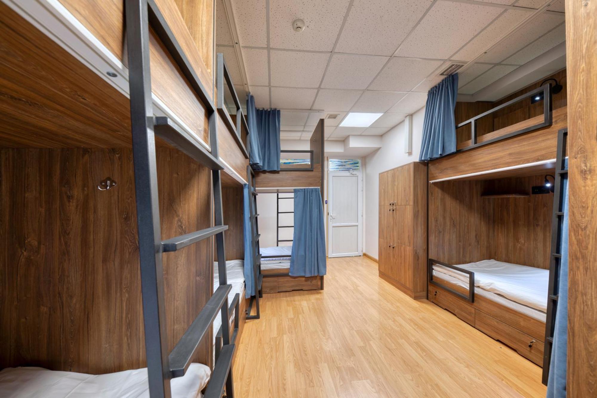 Tropica Inn Hostel Γιερεβάν Εξωτερικό φωτογραφία